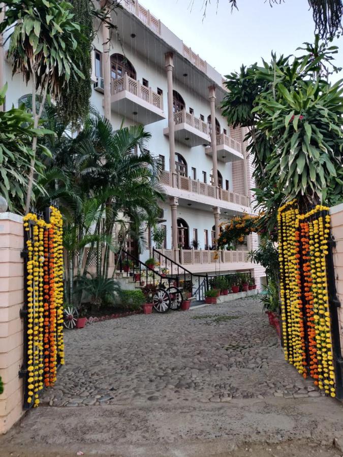 Hotel Fort View Tikamgarh Extérieur photo