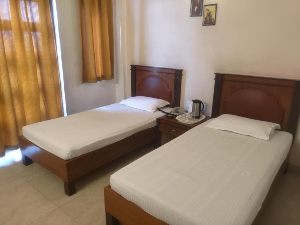 Hotel Fort View Tikamgarh Extérieur photo